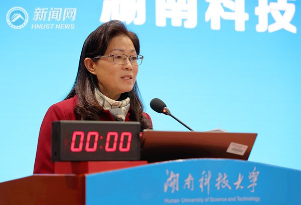 82d8ff0d90264d77a4ac321818092c21.jpg 12月29日