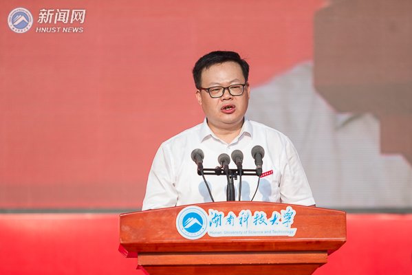 dfcc0fb68a1c4b468015f22de0aa135e.jpg 底蕴深厚”“锐意创新