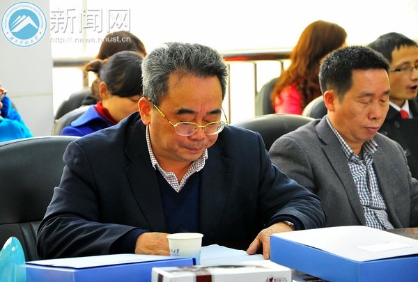 他期待“重生”