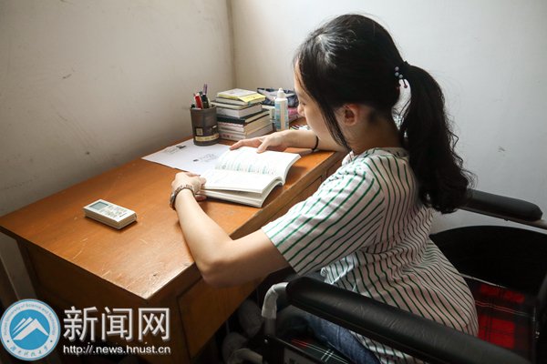 还没开始正式上学